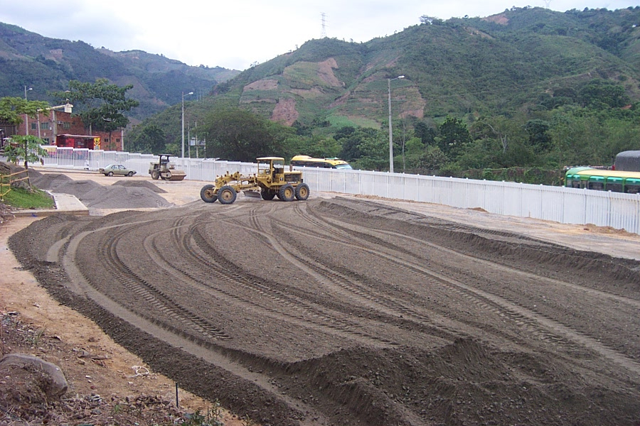 Suelo Cemento y Cerramiento, Bavaria S.A, Bucaramanga - Santander